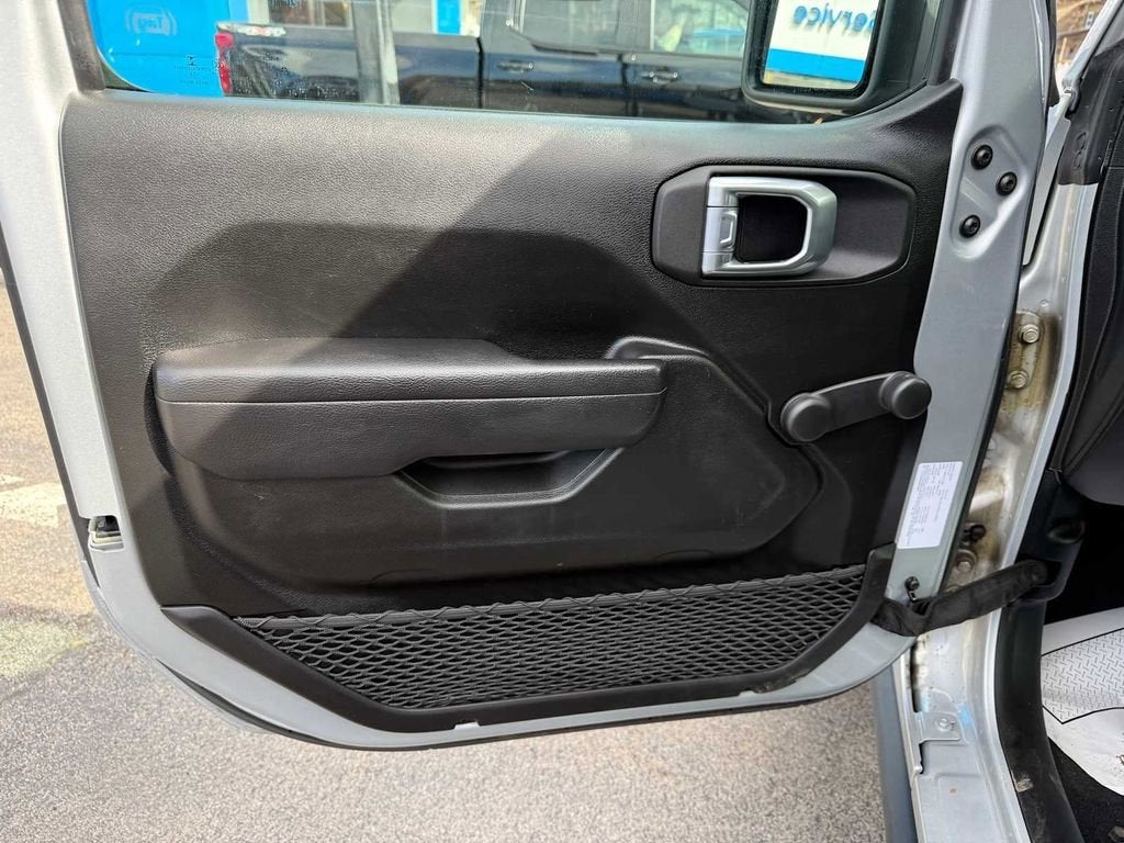 2022 Jeep Wrangler Sport