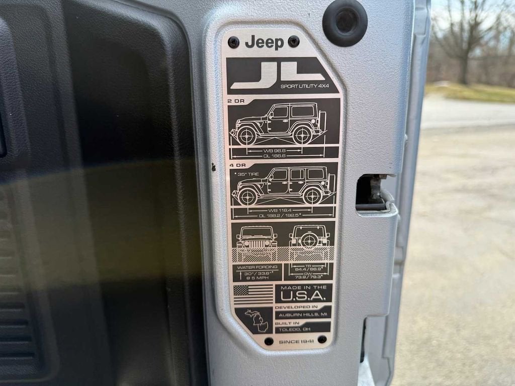 2022 Jeep Wrangler Sport