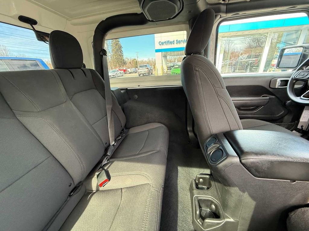 2022 Jeep Wrangler Sport