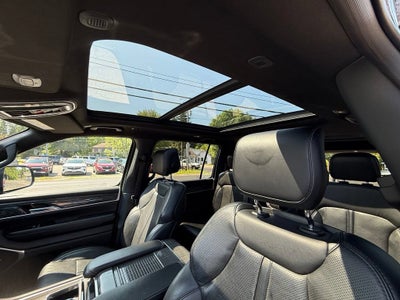 2022 Jeep Wagoneer Series III