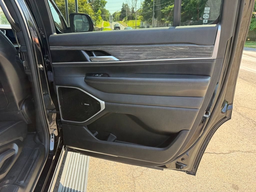 2022 Jeep Wagoneer Series III