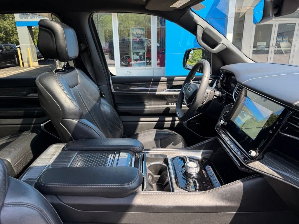 2022 Jeep Wagoneer Series III