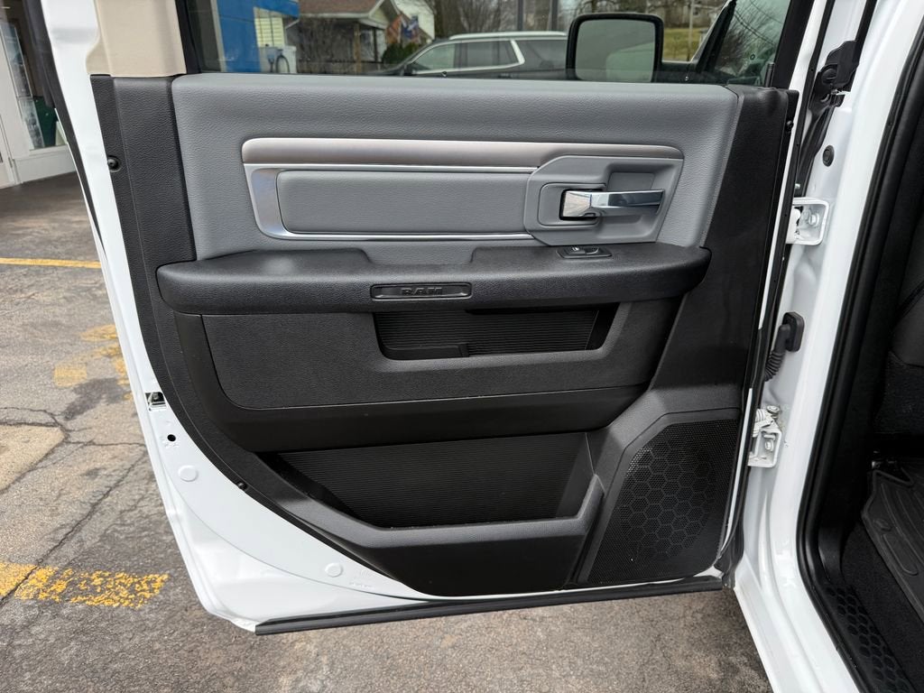 2023 RAM 1500 Classic SLT