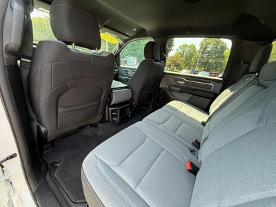2023 RAM 1500 Big Horn Crew Cab 4x4 5'7" Box