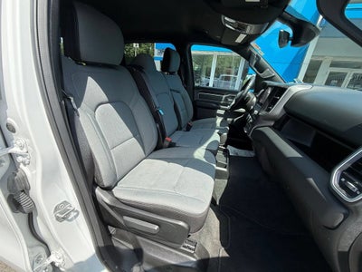 2023 RAM 1500 Big Horn Crew Cab 4x4 5'7" Box