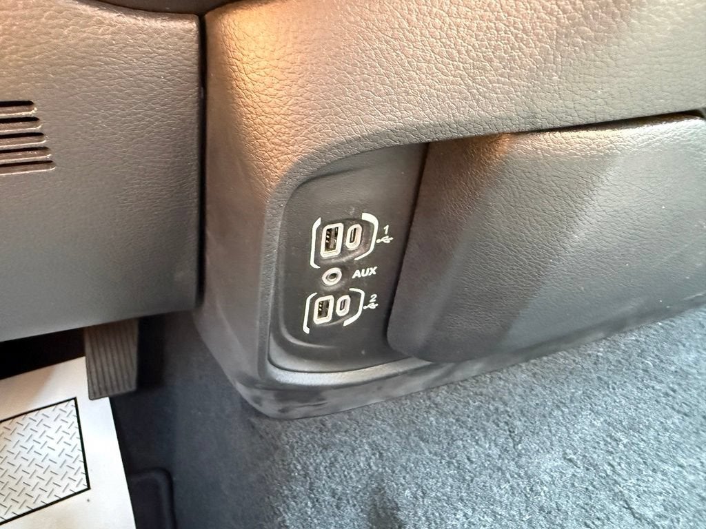 2023 RAM 1500 Big Horn Crew Cab 4x4 5'7" Box