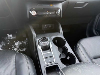 2025 Ford Escape Platinum