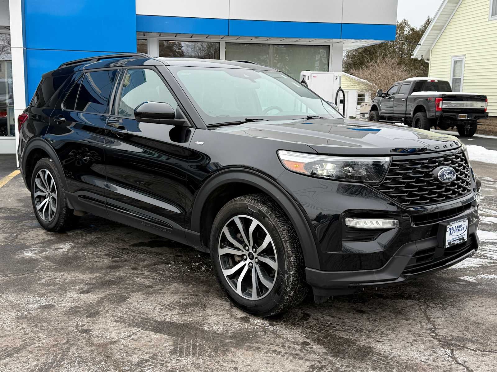 2024 Ford Explorer ST-Line
