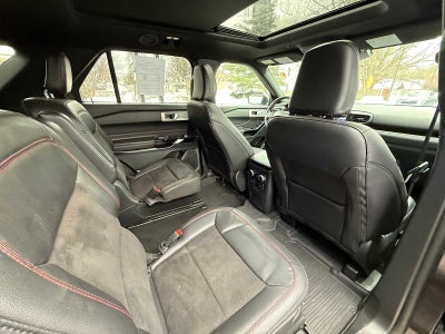 2024 Ford Explorer ST-Line