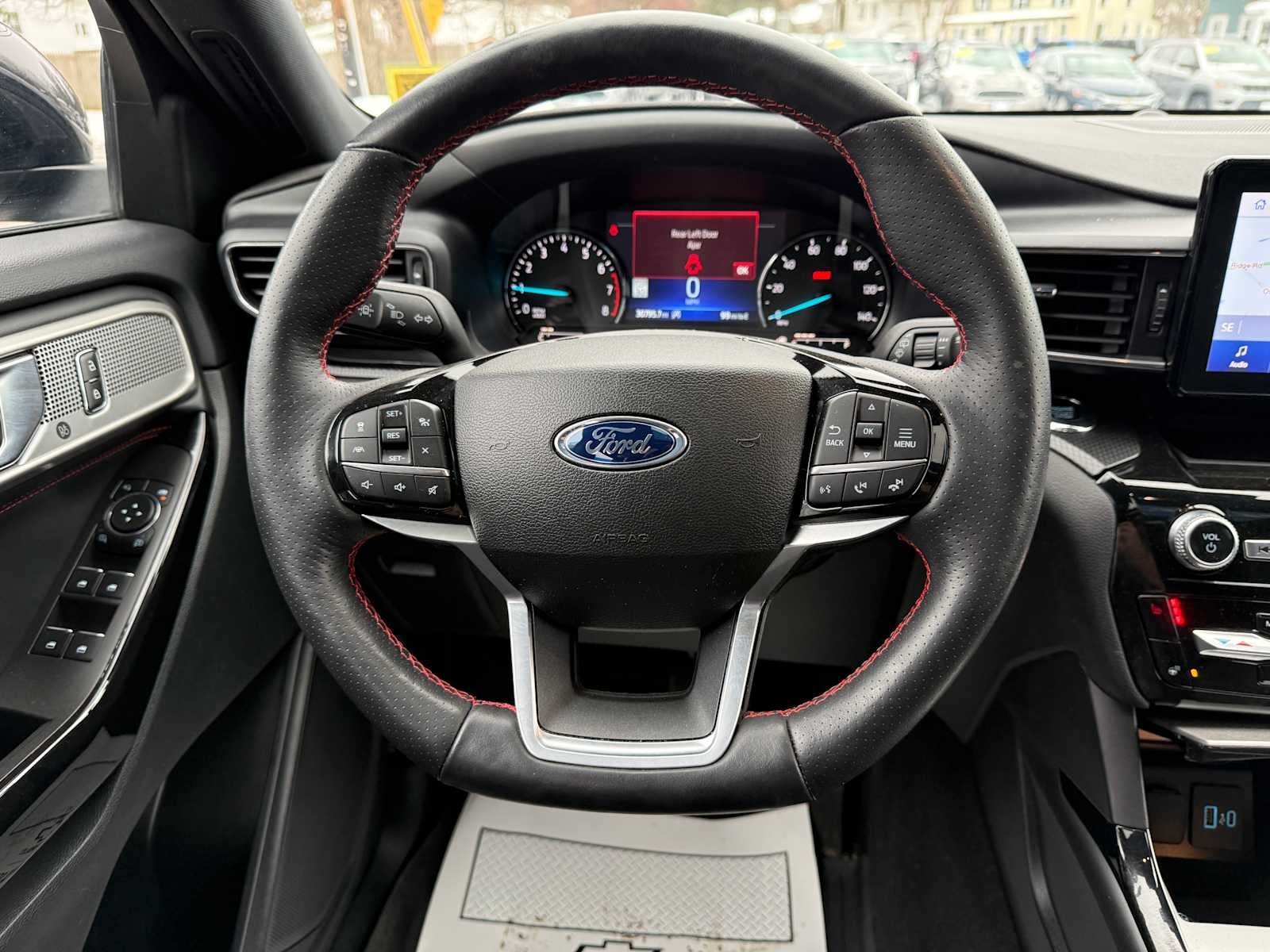 2024 Ford Explorer ST-Line