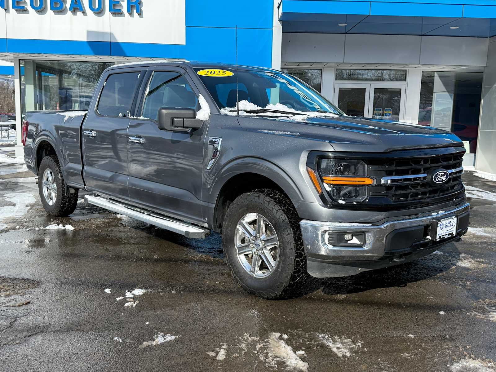 2025 Ford F-150 XLT