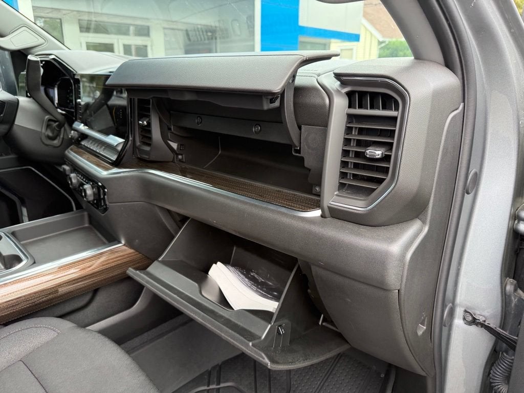 2024 Chevrolet Silverado 3500 HD LT DRW