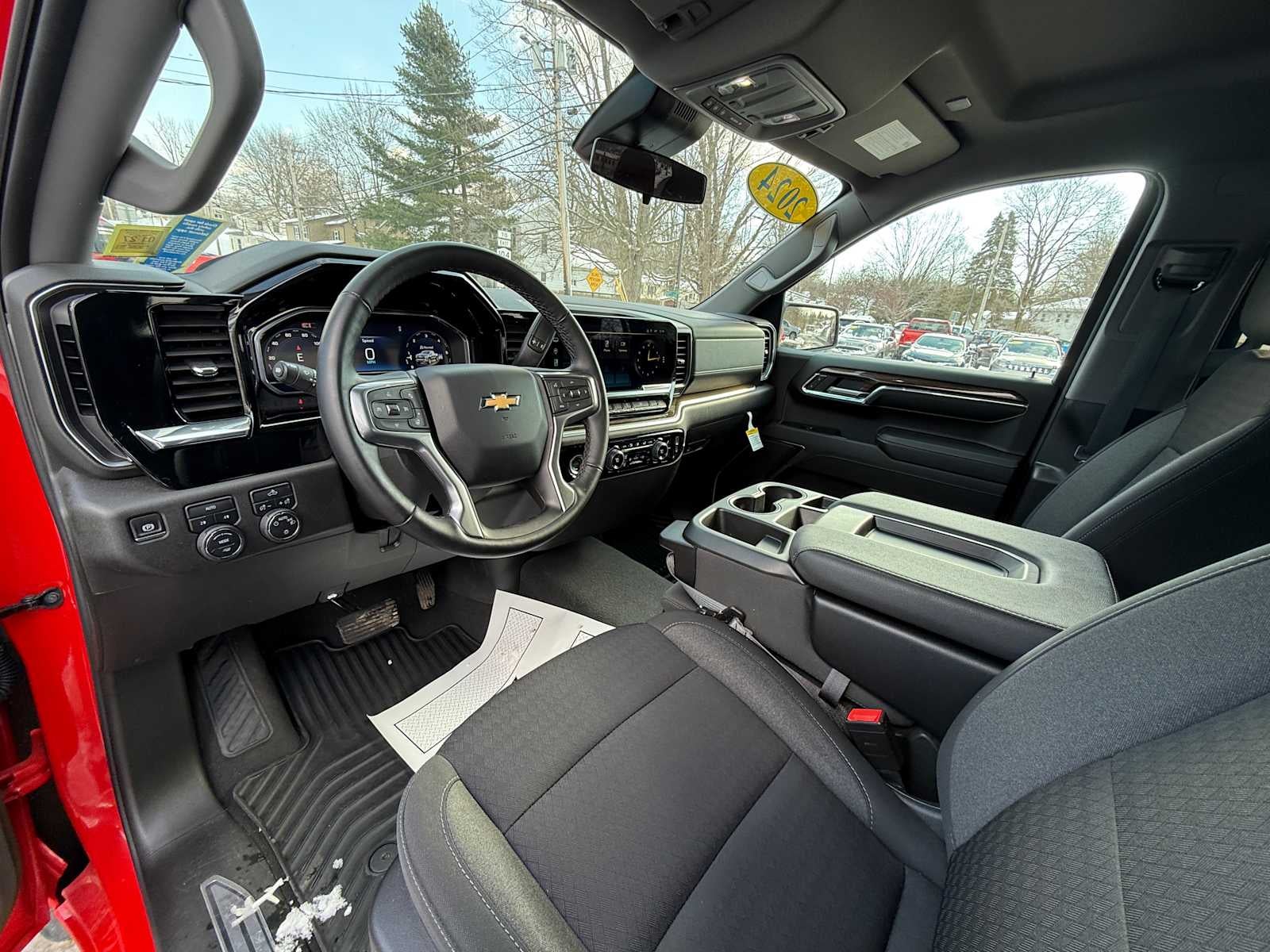 2024 Chevrolet Silverado 1500 LT (2FL)