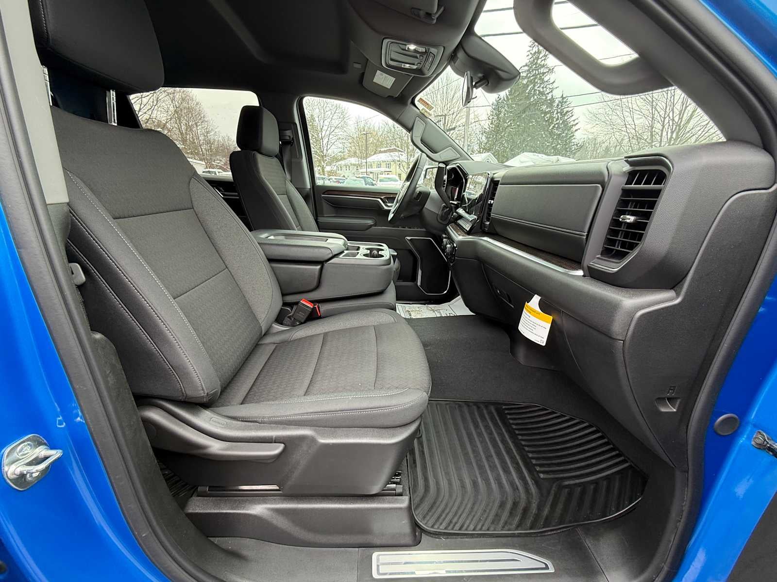 2025 Chevrolet Silverado 1500 LT (2FL)