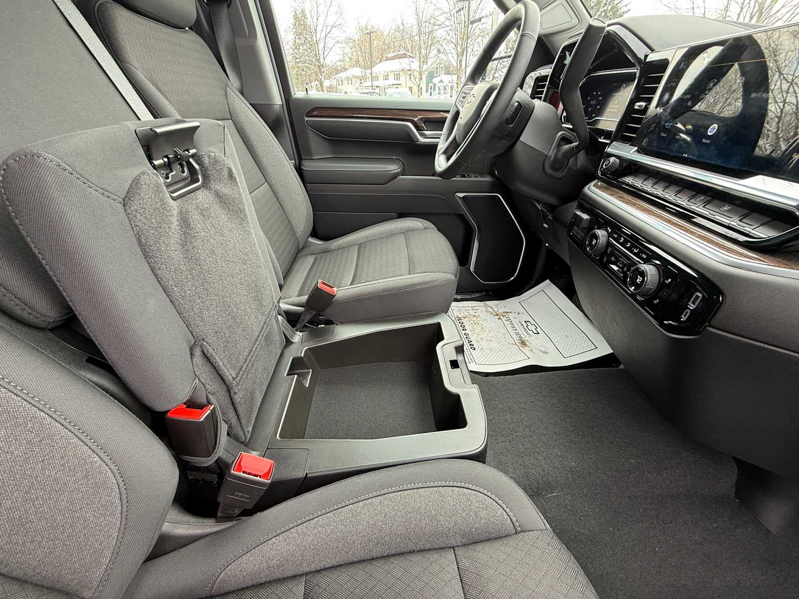 2025 Chevrolet Silverado 1500 LT (2FL)