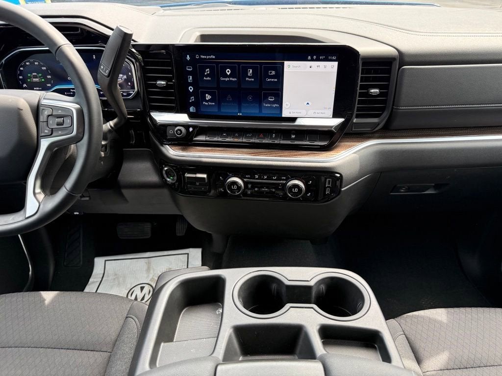 2025 Chevrolet Silverado 1500 LT (2FL)