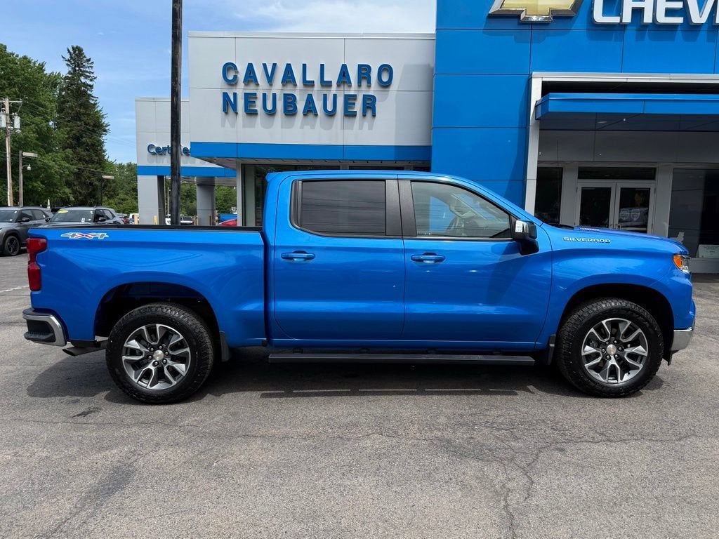 2025 Chevrolet Silverado 1500 LT (2FL)