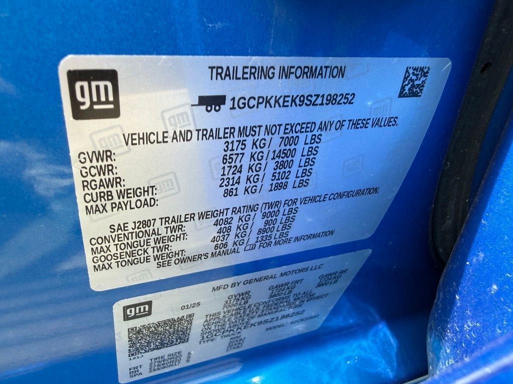 2025 Chevrolet Silverado 1500 LT (2FL)