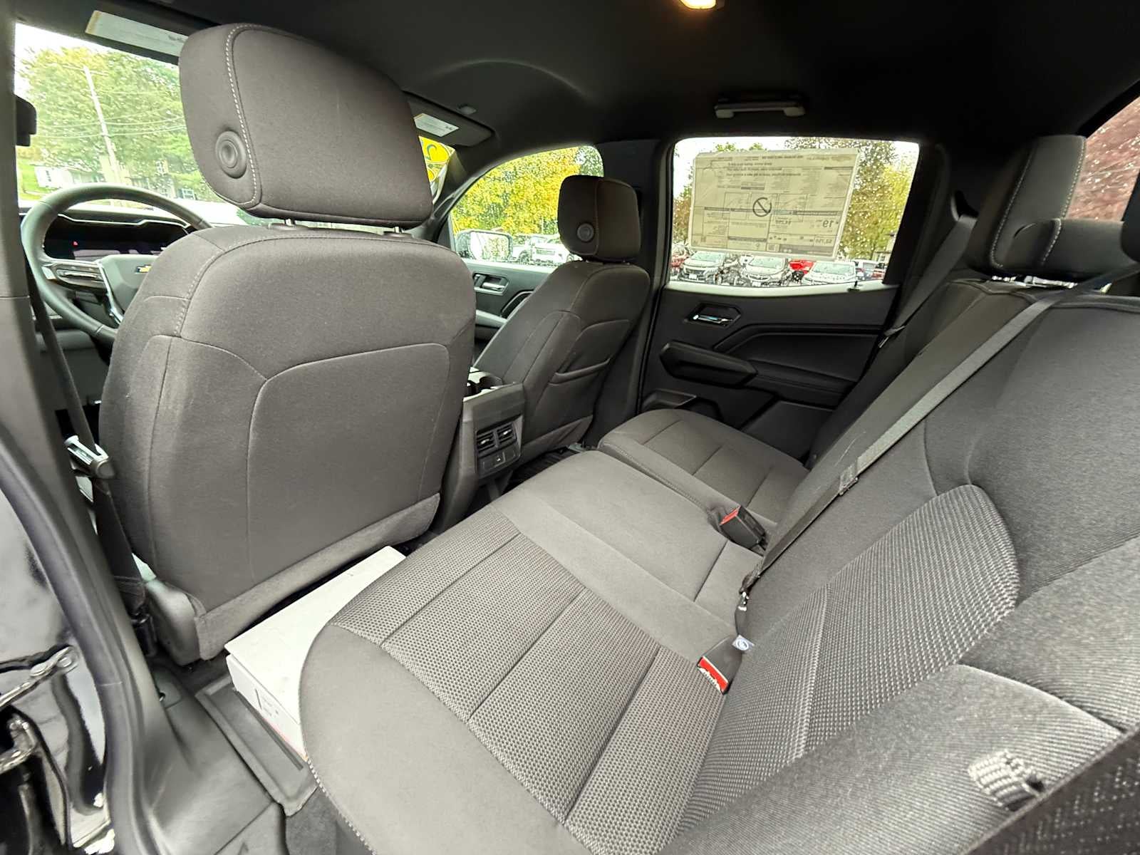 2025 Chevrolet Colorado WT/LT