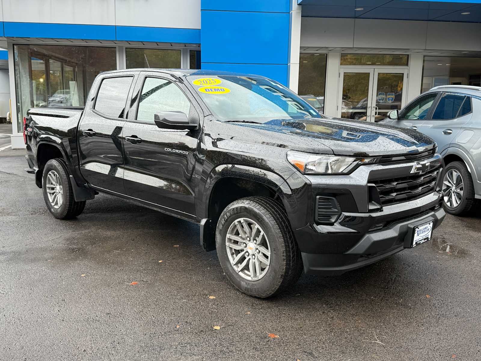 2025 Chevrolet Colorado WT/LT