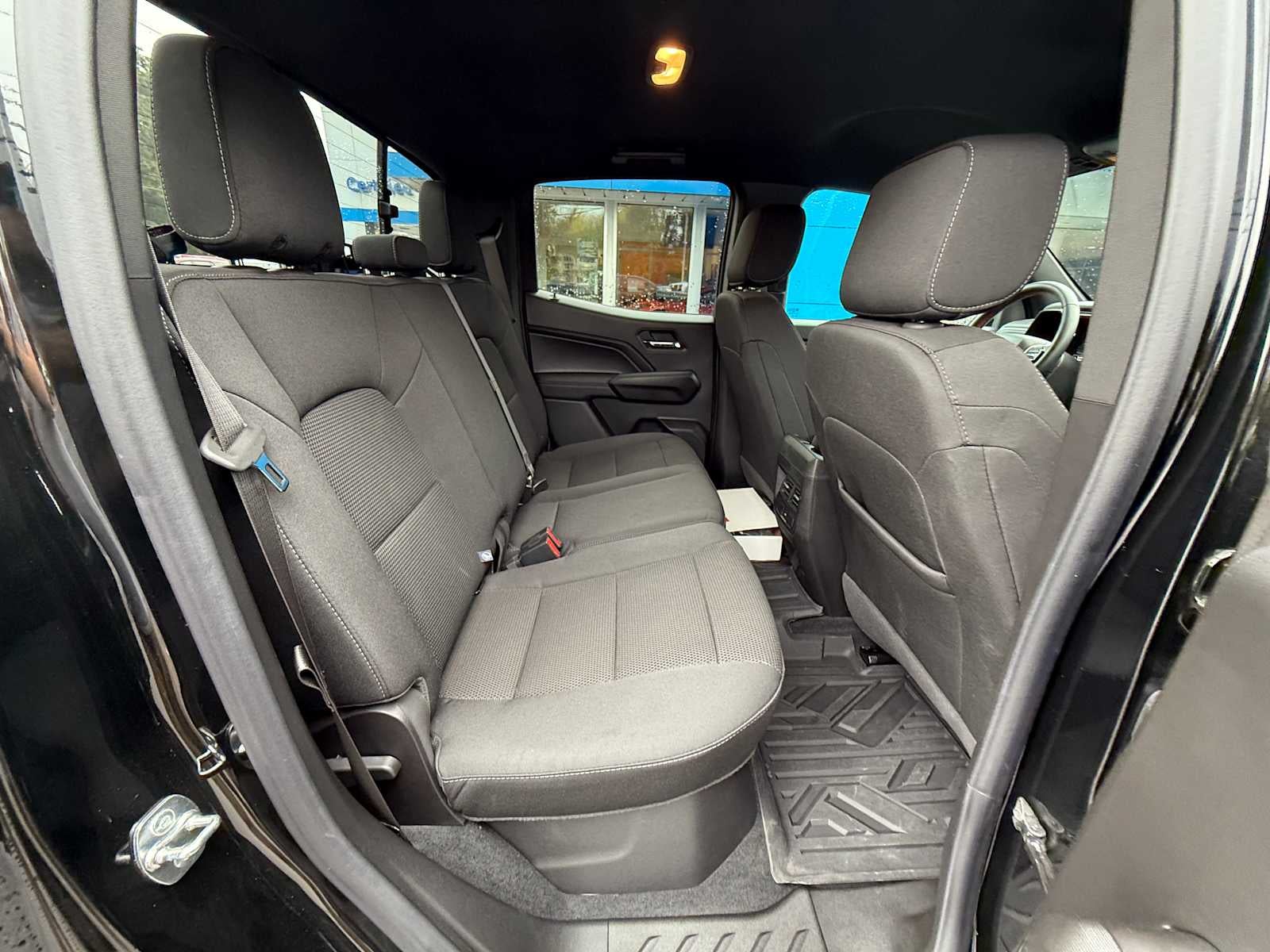 2025 Chevrolet Colorado WT/LT