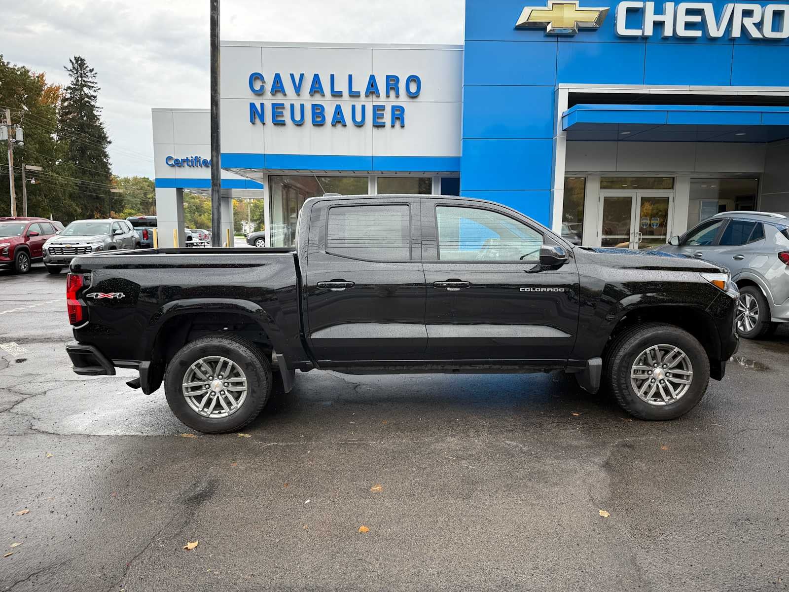 2025 Chevrolet Colorado WT/LT