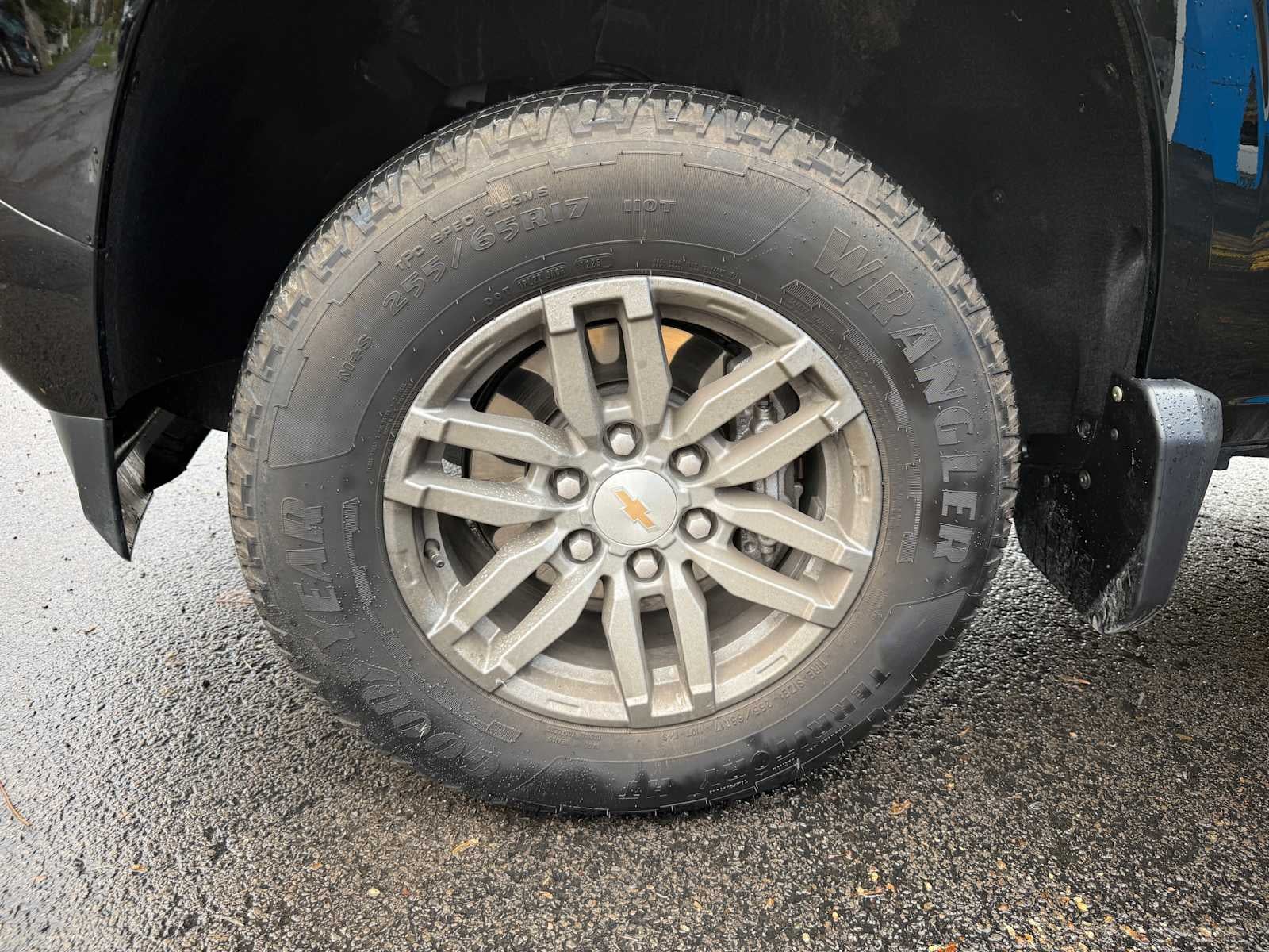 2025 Chevrolet Colorado WT/LT