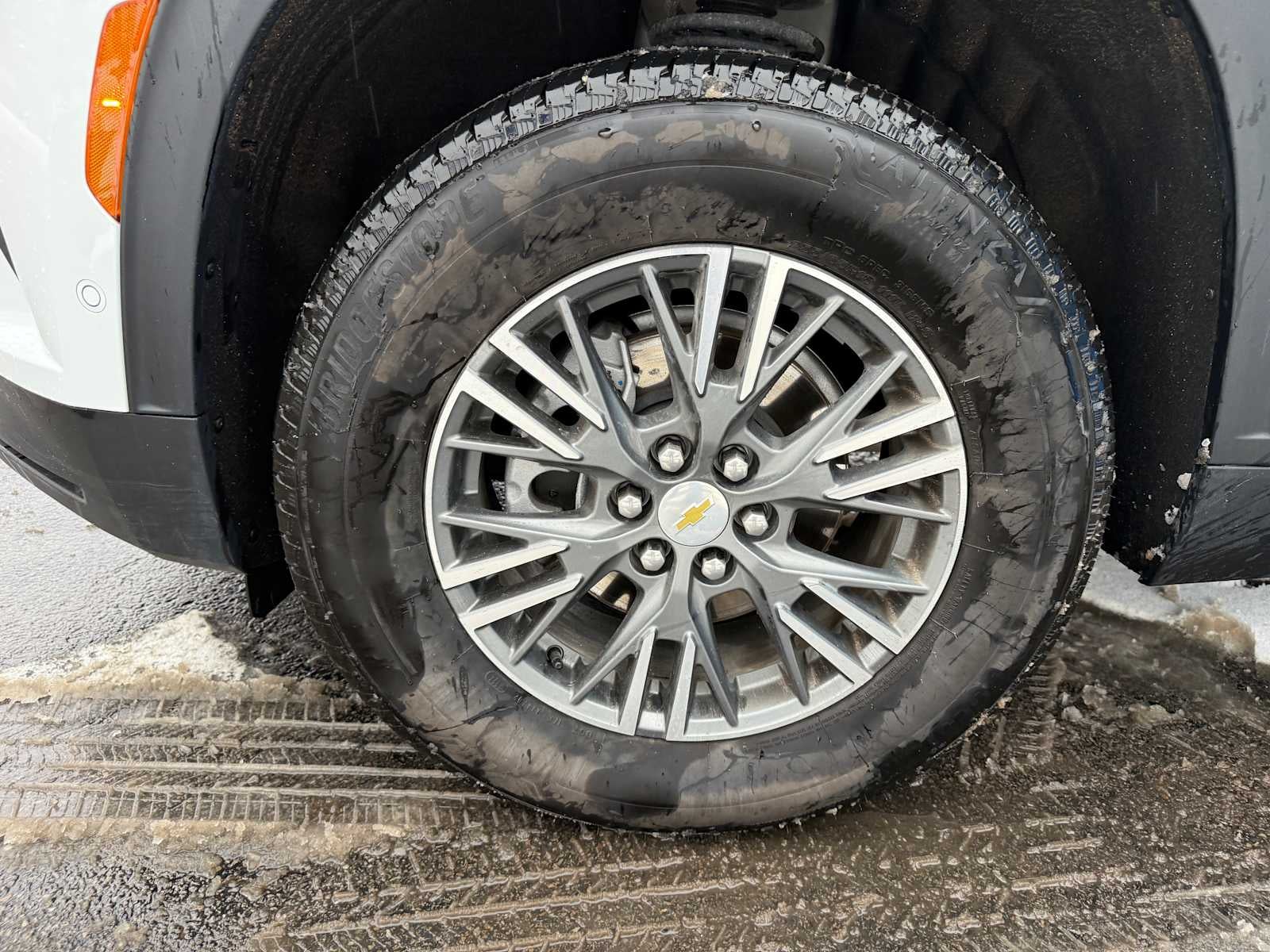 2024 Chevrolet Traverse LT