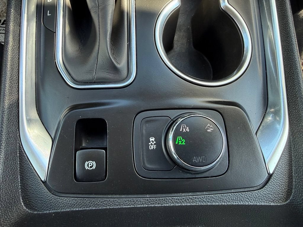 2021 Chevrolet Traverse LT Cloth