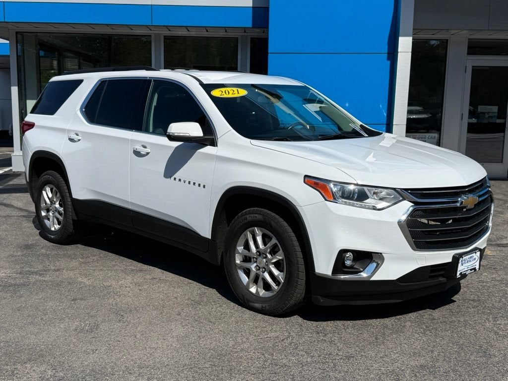 2021 Chevrolet Traverse LT Cloth