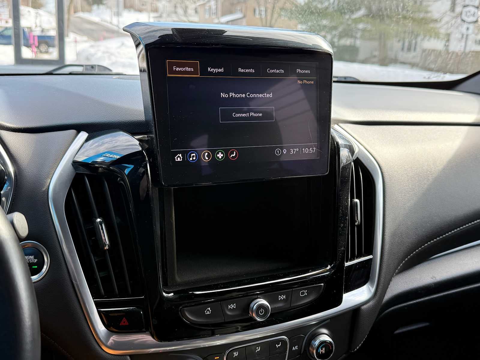 2022 Chevrolet Traverse LT Cloth