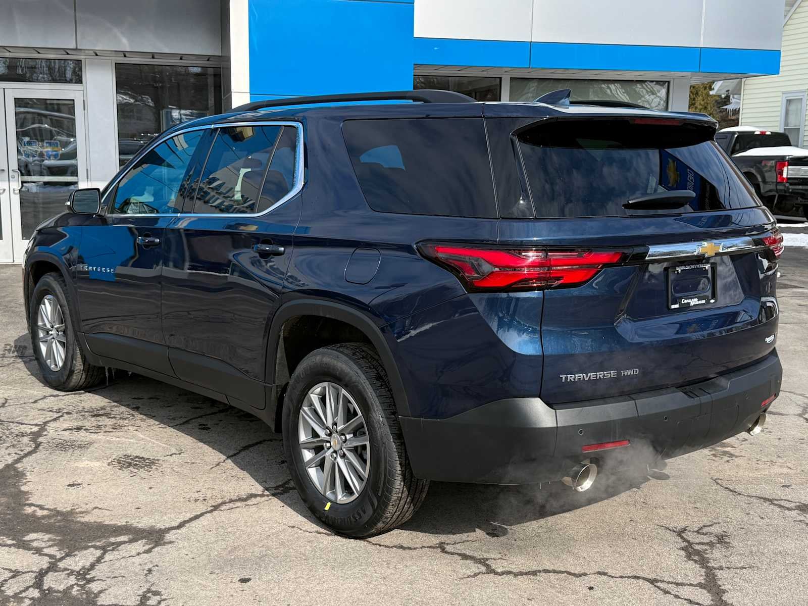 2022 Chevrolet Traverse LT Cloth