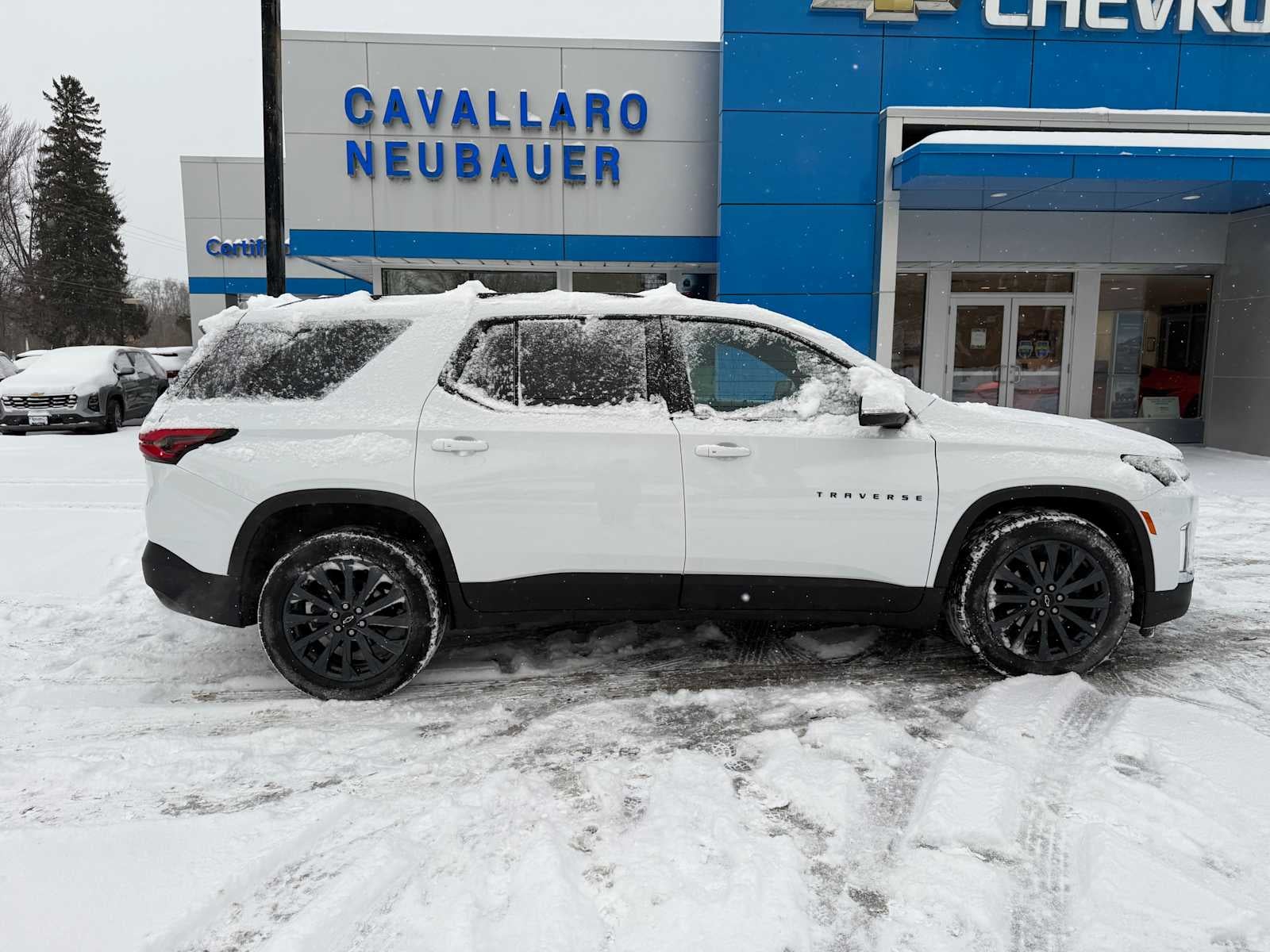 2023 Chevrolet Traverse RS