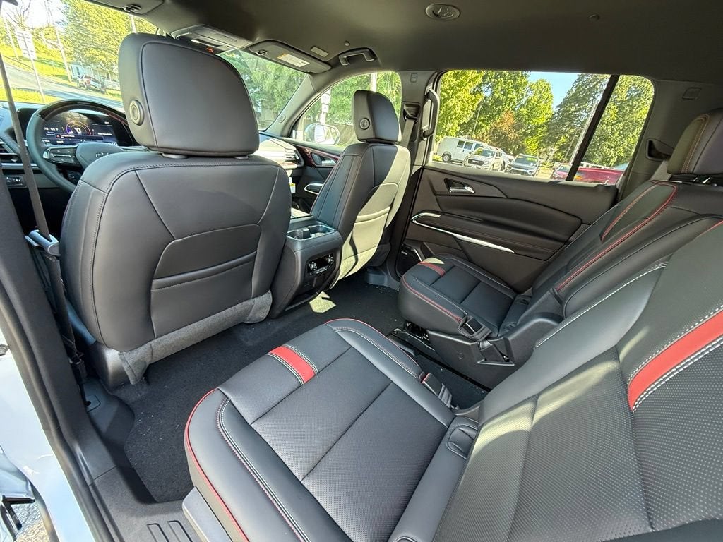 2027 Chevrolet Traverse RS
