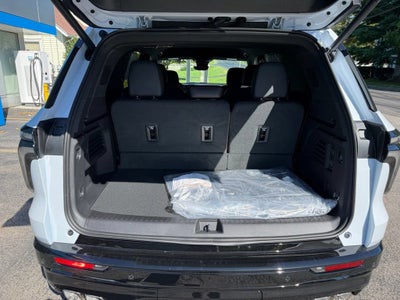 2027 Chevrolet Traverse RS
