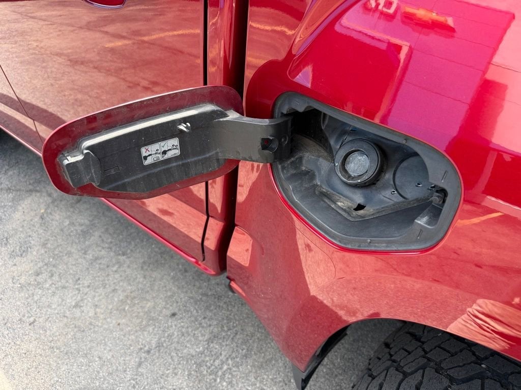 2022 GMC Canyon AT4 - Leather