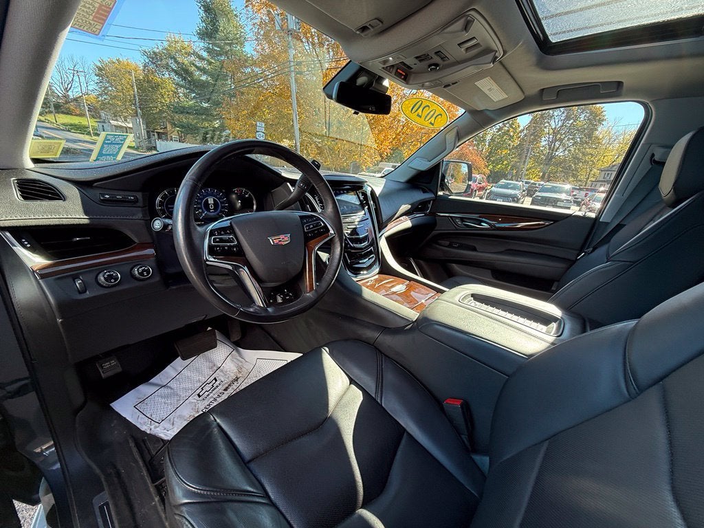 2020 Cadillac Escalade Luxury