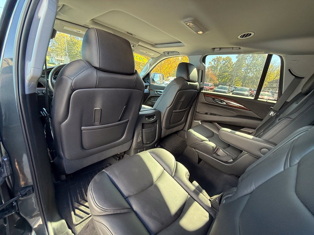 2020 Cadillac Escalade Luxury