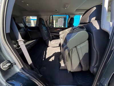 2020 Cadillac Escalade Luxury
