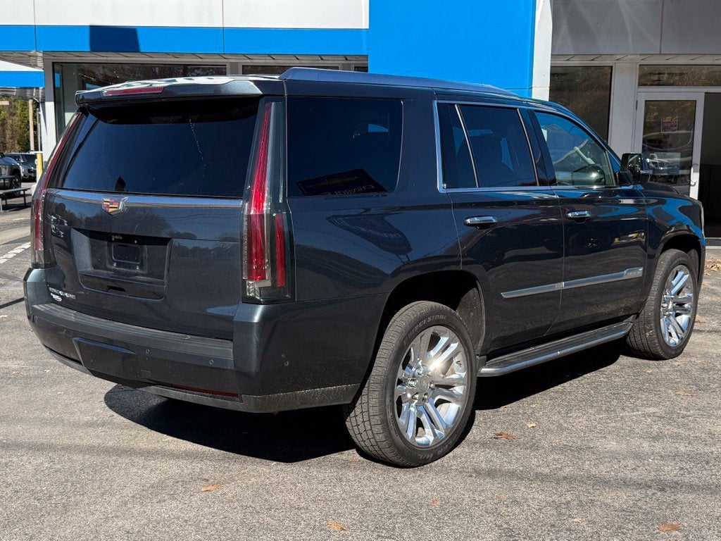 2020 Cadillac Escalade Luxury