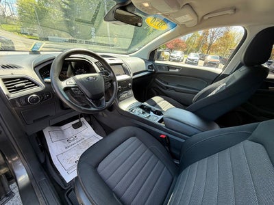 2020 Ford Edge SE