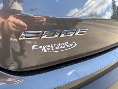 2020 Ford Edge SE