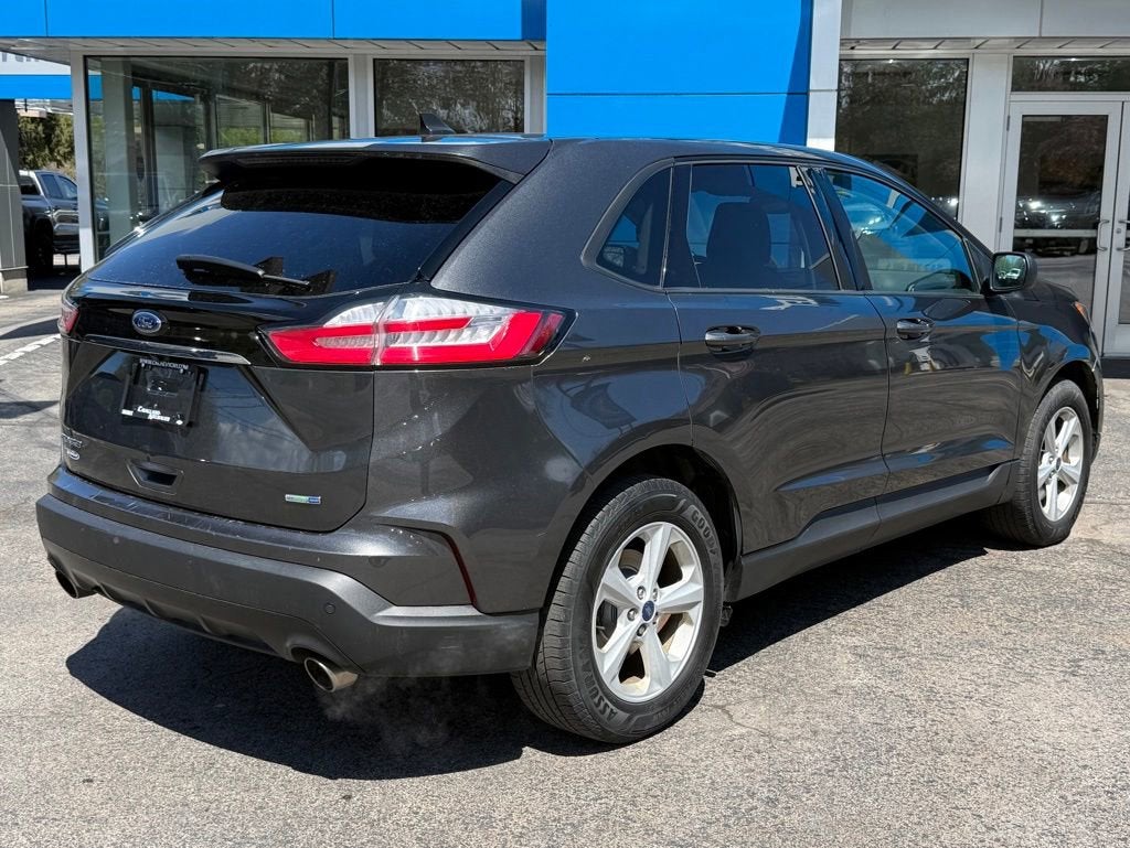 2020 Ford Edge SE