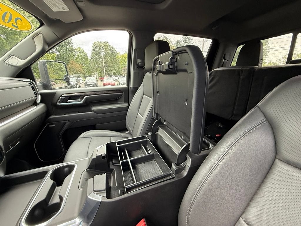 2025 Chevrolet Silverado 3500 HD LTZ