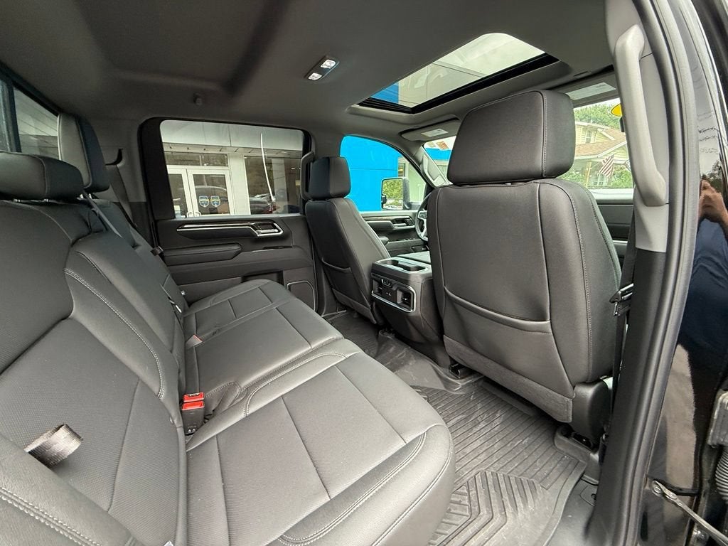 2025 Chevrolet Silverado 3500 HD LTZ