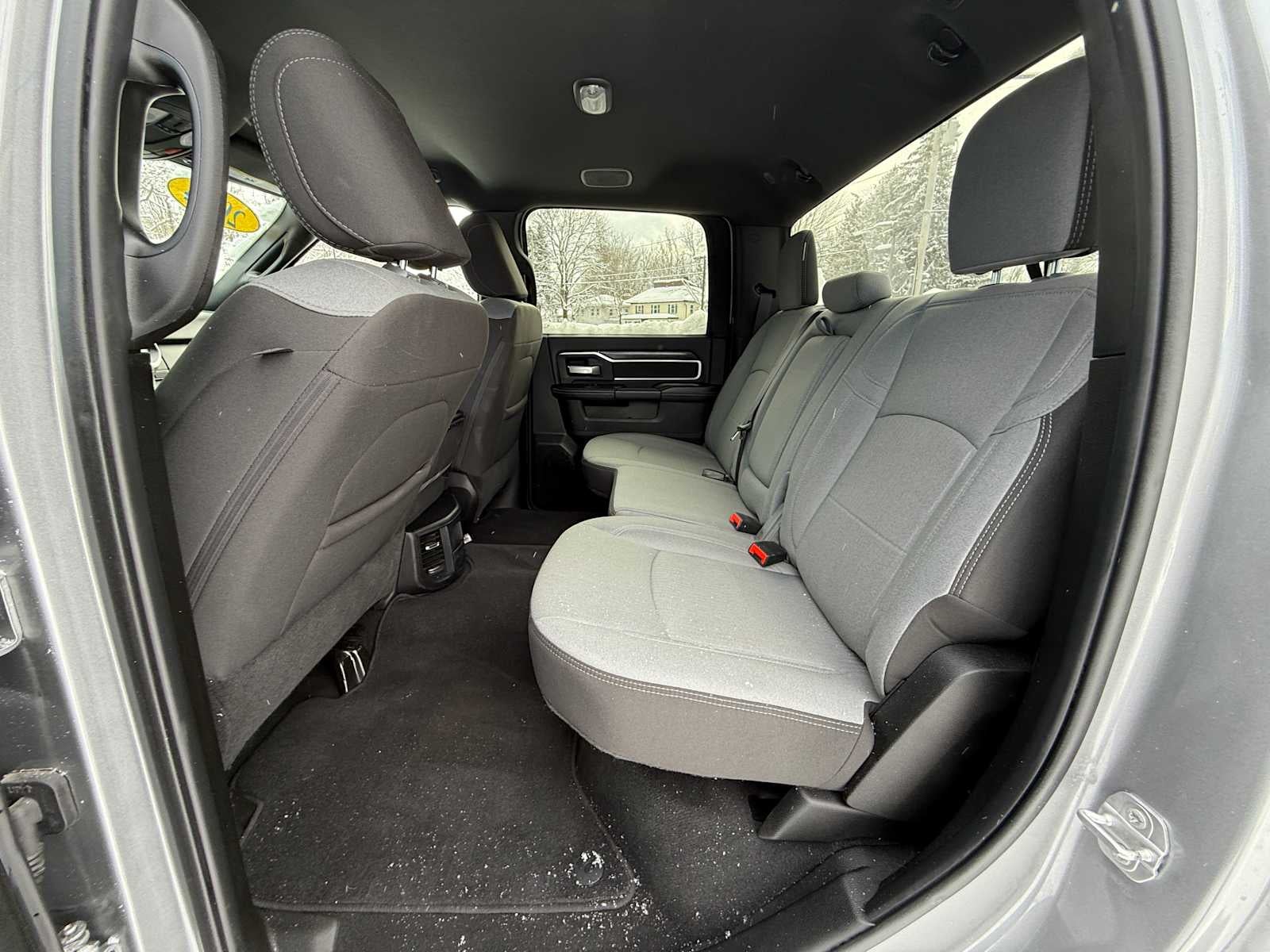 2024 RAM 2500 Big Horn Crew Cab 4x4 6'4" Box