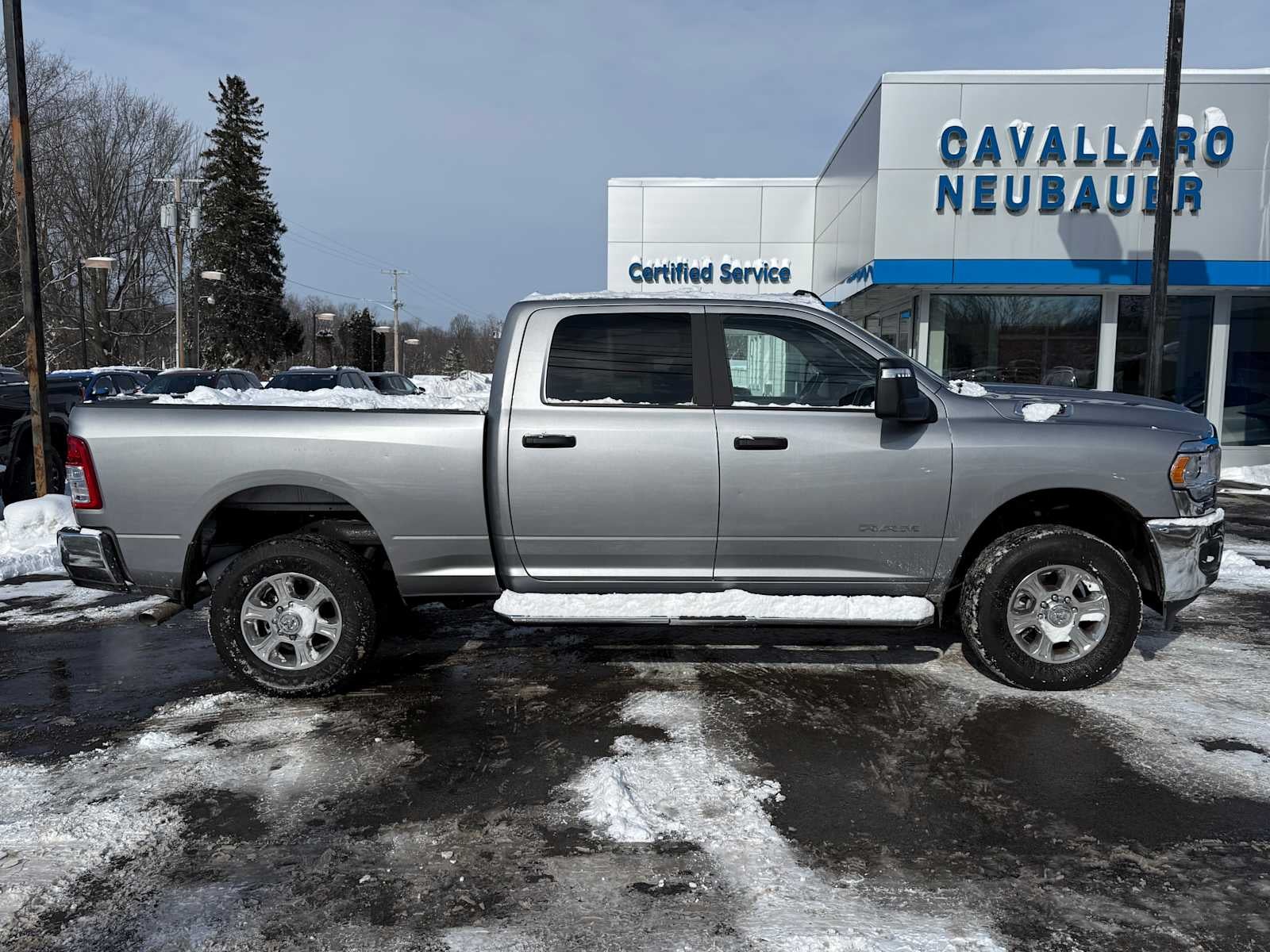 2024 RAM 2500 Big Horn Crew Cab 4x4 6'4" Box