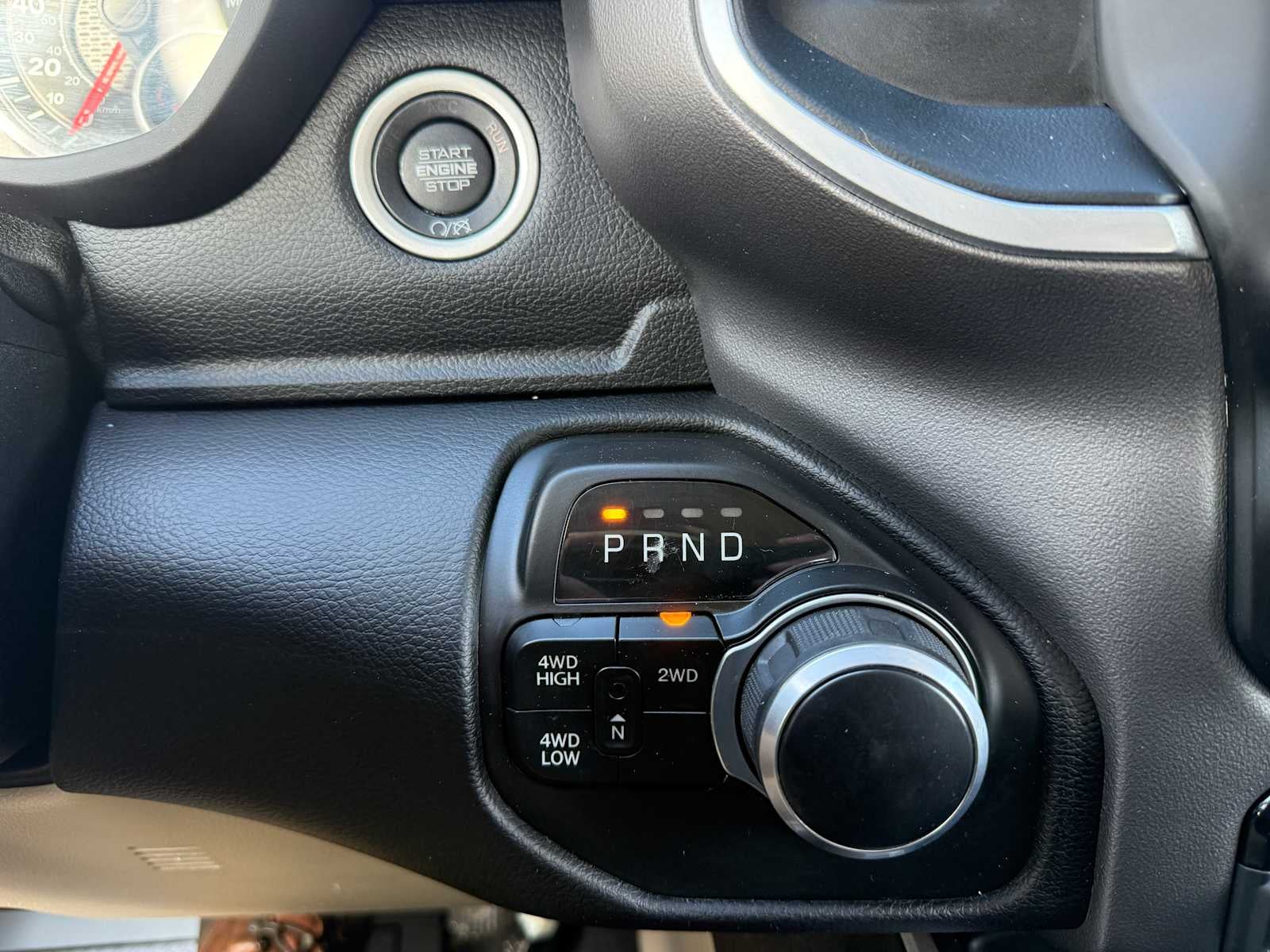 2021 RAM 2500 Big Horn Crew Cab 4x4 6'4" Box