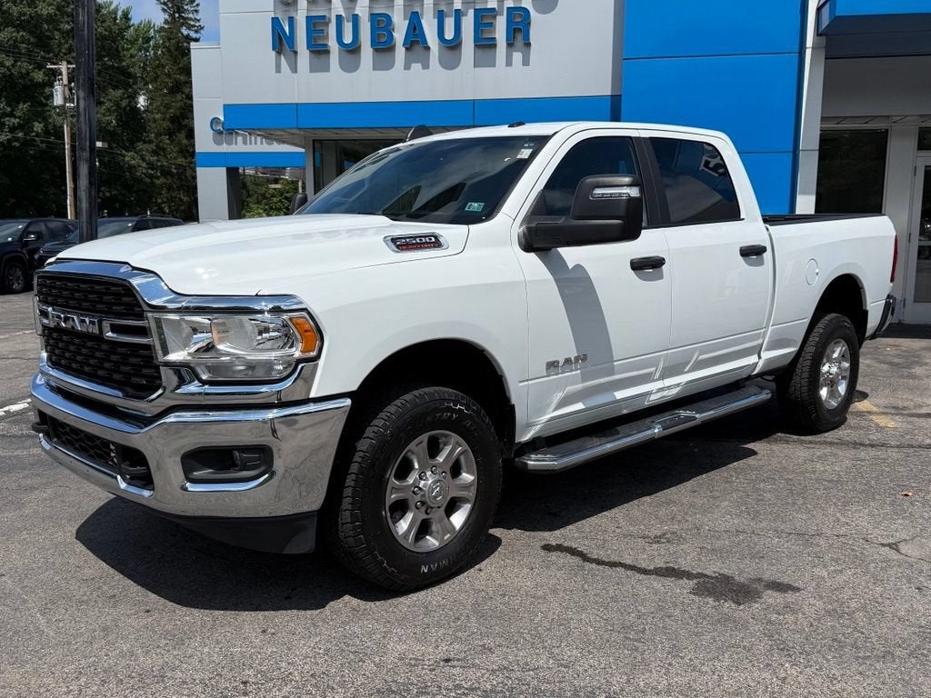 2024 RAM 2500 Big Horn Crew Cab 4x4 6'4" Box