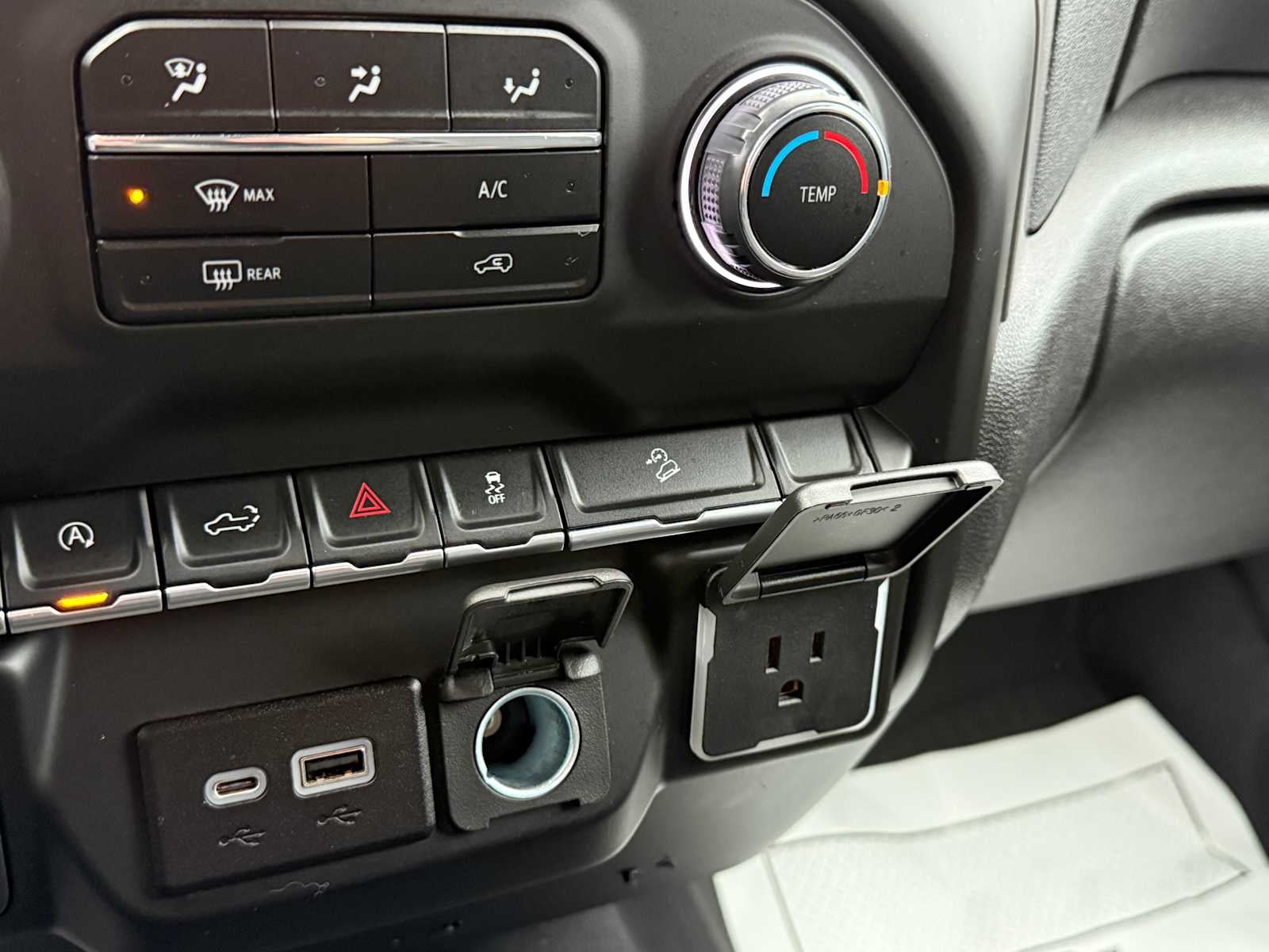 2023 Chevrolet Silverado 1500 Custom Trail Boss